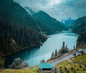 Озера Каинды, Кольсай и Чарынский, Черный,Лунный Каньоны за 2 дня