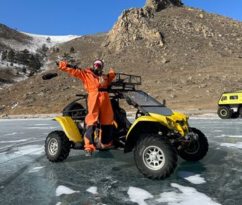 Байкал: лучшие локации, багги, хивус и баня на льду!