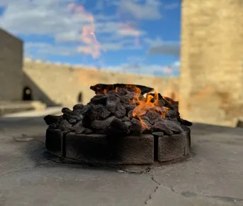 По историческим тропам: Тур Гобустан - Абшерон