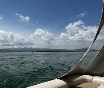 Озеро Севан и Дилижан: прогулка на кораблике