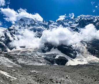 Безенги. Главные стены Кавказа. Палаточный лагерь