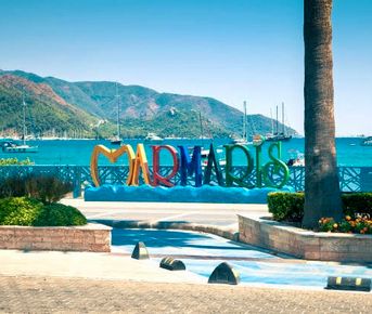 Майские приключения на парусной яхте. Живописные бухты и экскурсии по древностям.