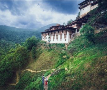 Путешествие в Королевство Бутан