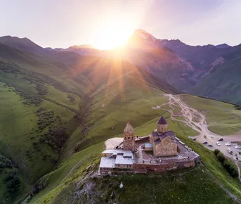 Великолепная Грузия: каньоны, крепости, хинкали и вино