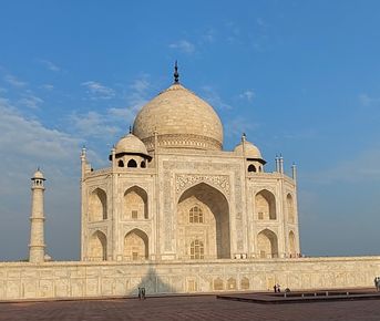 Рассвет над жемчужиной Агры - Утреннее путешествие из Дели к Тадж-Махалу