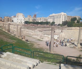 Александрия - жемчужина средиземного моря из Каира