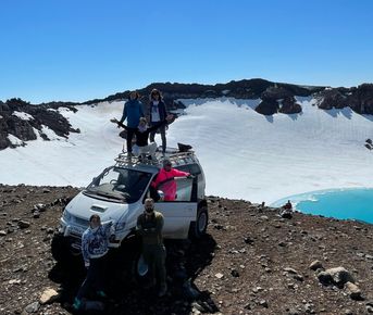 Камчатка. Джипы. Восхождения. Яхтинг. Сплав. Рыбалка.