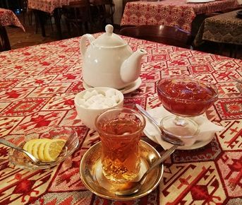 Между вином и пламенем: тур Грузия + Азербайджан на Новый год