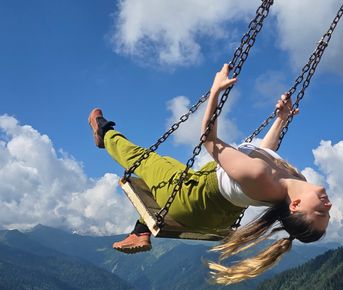 Гранд-путешествие по Грузии: 14 дней открытий с местными жителями, от гор до моря