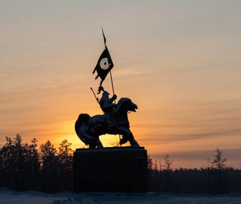 Арктическая автоэкспедиция Индигирка. Якутск  Оймякон  Чокурдах  Русское Устье