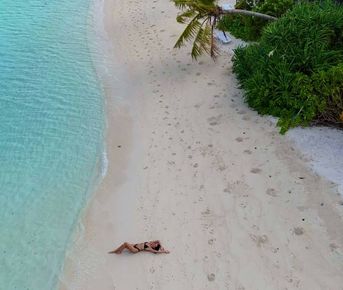 Мальдивы - райское путешествие для роскошных женщин