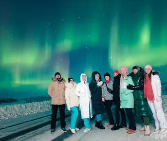 Териберка + Киты + Северное сияние. Комфорт тур до 6 чел. Тундра, хаски и олени