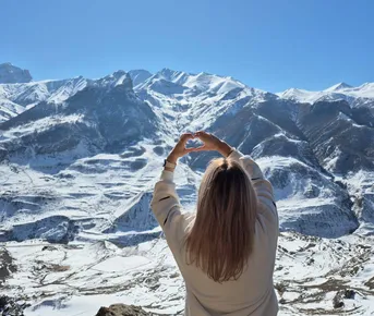 Максимум локаций зимнего Кавказа. Новогодние праздники в горах