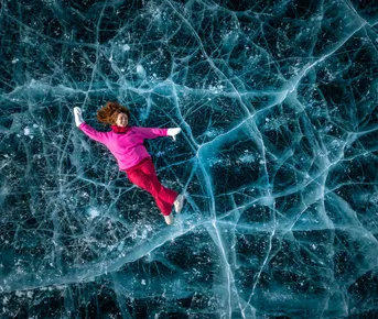 Лёд Байкала