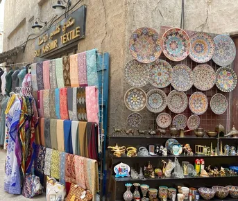 Дубай: будущее, традиции и немного магии с профессиональным гидом.