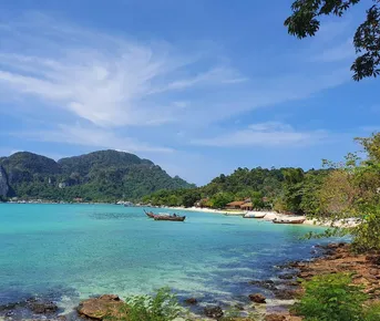 Острова Пхукета и Андаманское море под парусами