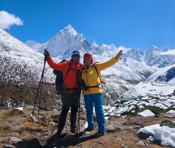 Эверест - к базовому лагерю по самому красивому пути