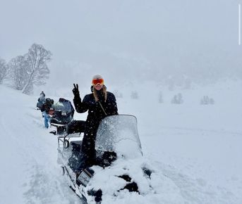 Комбинированный тур в Архызе: лошади и снегоходы