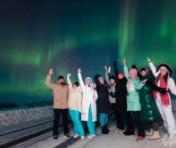 Новый год в Арктике. Северное сияние, Териберка, хаски и олени. Комфорт тур до 6 чел.