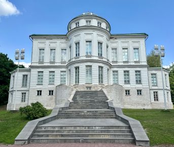 Из Тулы — в Богородицкий дворец-музей и на экоферму с заездом в Кондуки