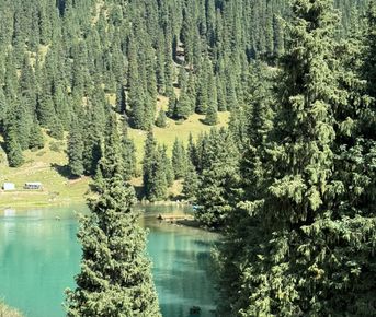 Киргизия - среди небесных гор!