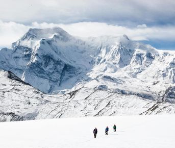 Непал. Трекинг - кольцо Аннапурны, 5416м. и высокогорное озеро Тиличио, 4919м.