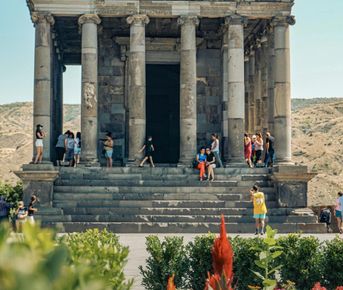 Чудеса Армянского Рождества / 04.01 - 09.01