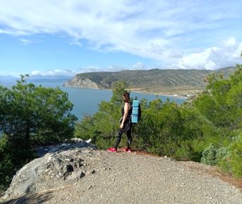 Крым. Скалы. Море.