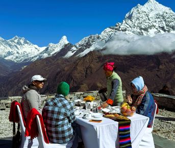 Трек Гокио Ри. Путь к Эвересту + вертолет. Luxury проживание на маршруте