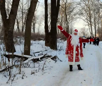 Прогулка с Дед Морозом вдоль реки Уча