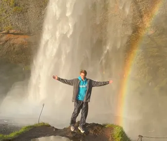 Исландия - путешествие в страну огня, льда и китов