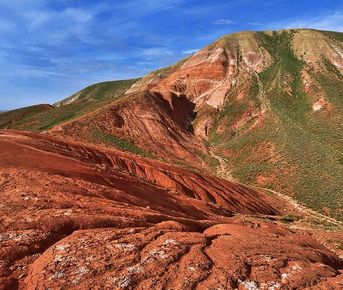 Путешествие на гору Богдо и соленое озеро Баскунчак. Места силы степей