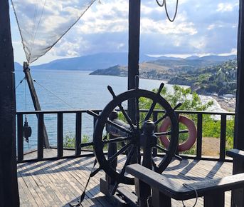 Следуя за ветром: горы и пляжи Крыма. Все включено!