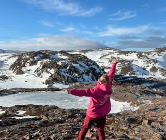 Максимум на зимнем Кольском: северное сияние, флоатинг, киты и олени!