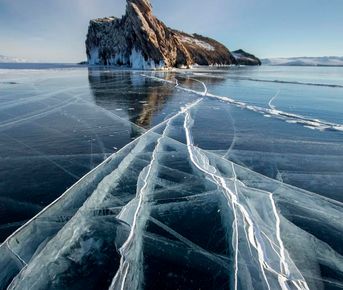 Байкал. Царство льда