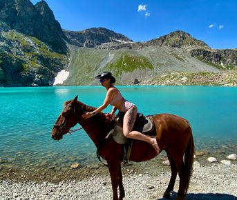 Тур в Архыз без рюкзаков на 7 дней Дочь Гор