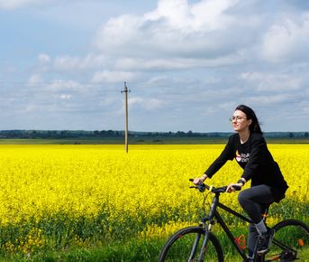 Лесная велопрогулка к старой немецкой школе