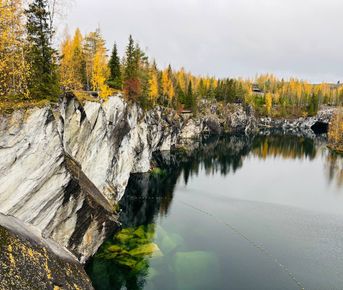 Мраморный каньон Рускеала в Карелии