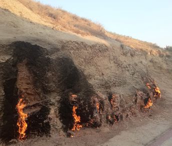 От храма огня до Марса: самые необычные места Азербайджана