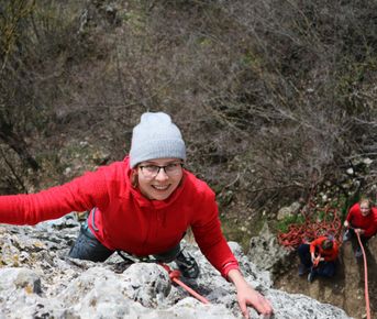 Мульти тур скалы и старые города Крыма