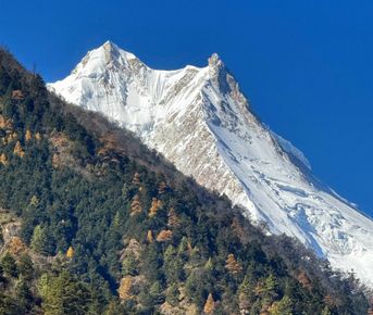 Треккинг вокруг Манаслу