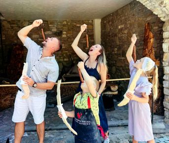 Вах!Тот самый тур по-грузински:Тбилиси+Боржоми+Кахетия+Казбеги.Встреча во Владикавк.