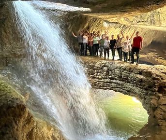 Аул призрак Гамсутль и Салтинский подземный водопад. Все включено.