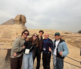 Сокровища Фараонов: От Великих Пирамид до Большого Музея