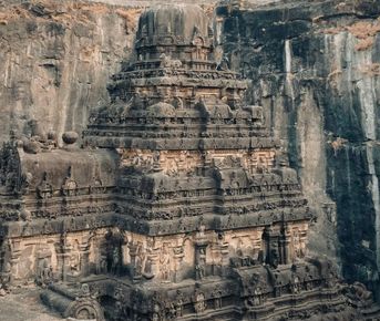 Аурангабад — Аджанта — Элора