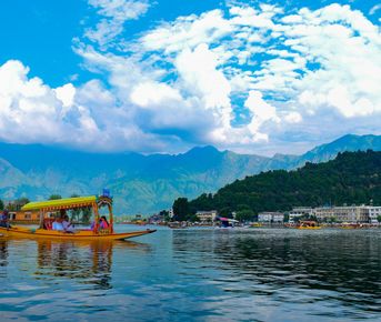 Путешествие Великие озера Кашмира