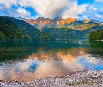 Полное погружение: душа Абхазии и роскошь Сочи