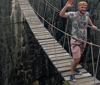 Мадагаскар: Гранд Цинги, Баобабы и Лемуры — Индивидуальный Тур - без Скрытых Доплат