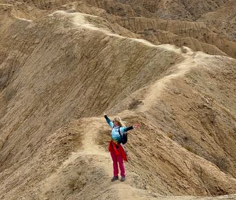 Весенняя Киргизия в мини-группе на джипах