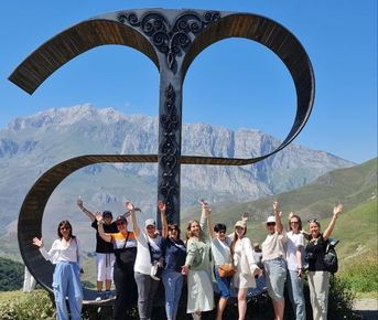 Тайны Осетии: от Даргавса до Владикавказа